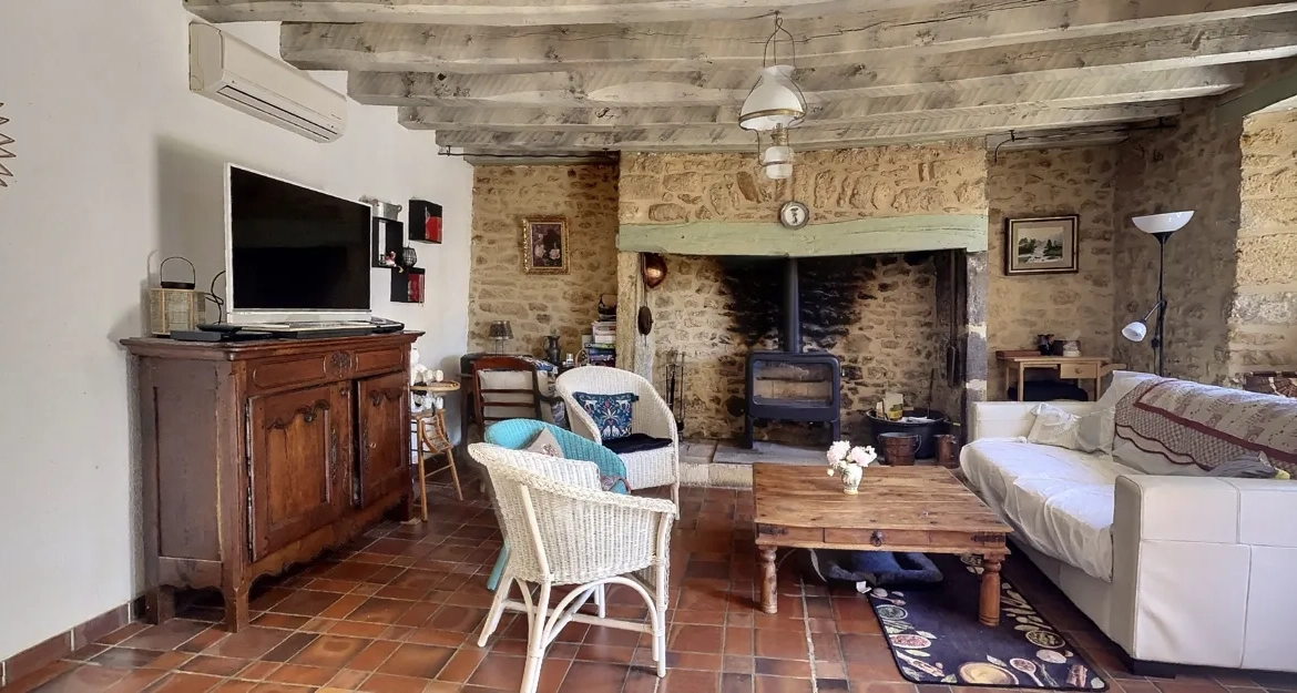 Charmante maison périgourdine au cœur du Périgord noir proche du Bugue 