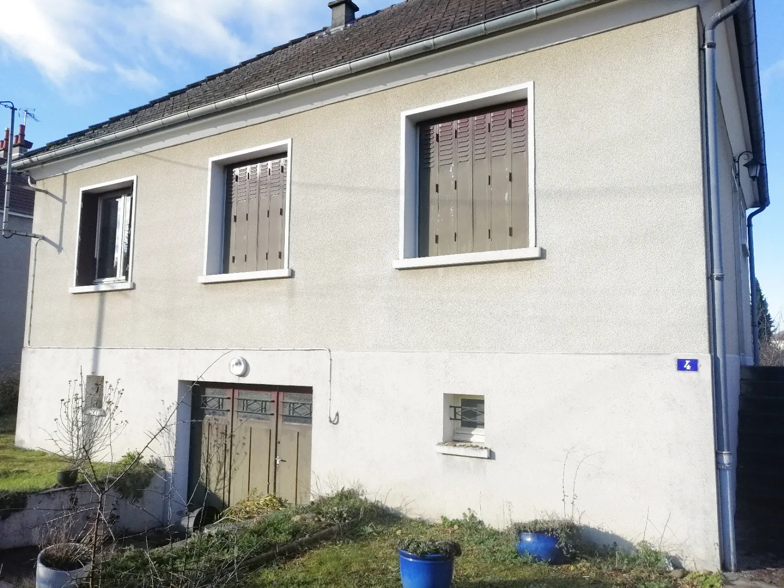 Pavillon indépendant à Vauzelles avec grand jardin, 2 chambres et sous-sol aménagé 