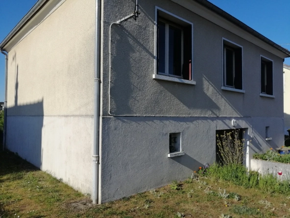 Pavillon indépendant à Vauzelles avec grand jardin, 2 chambres et sous-sol aménagé