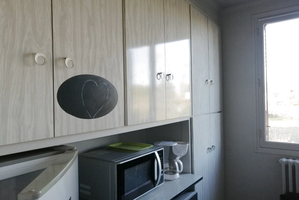 Pavillon indépendant à Vauzelles avec grand jardin, 2 chambres et sous-sol aménagé 