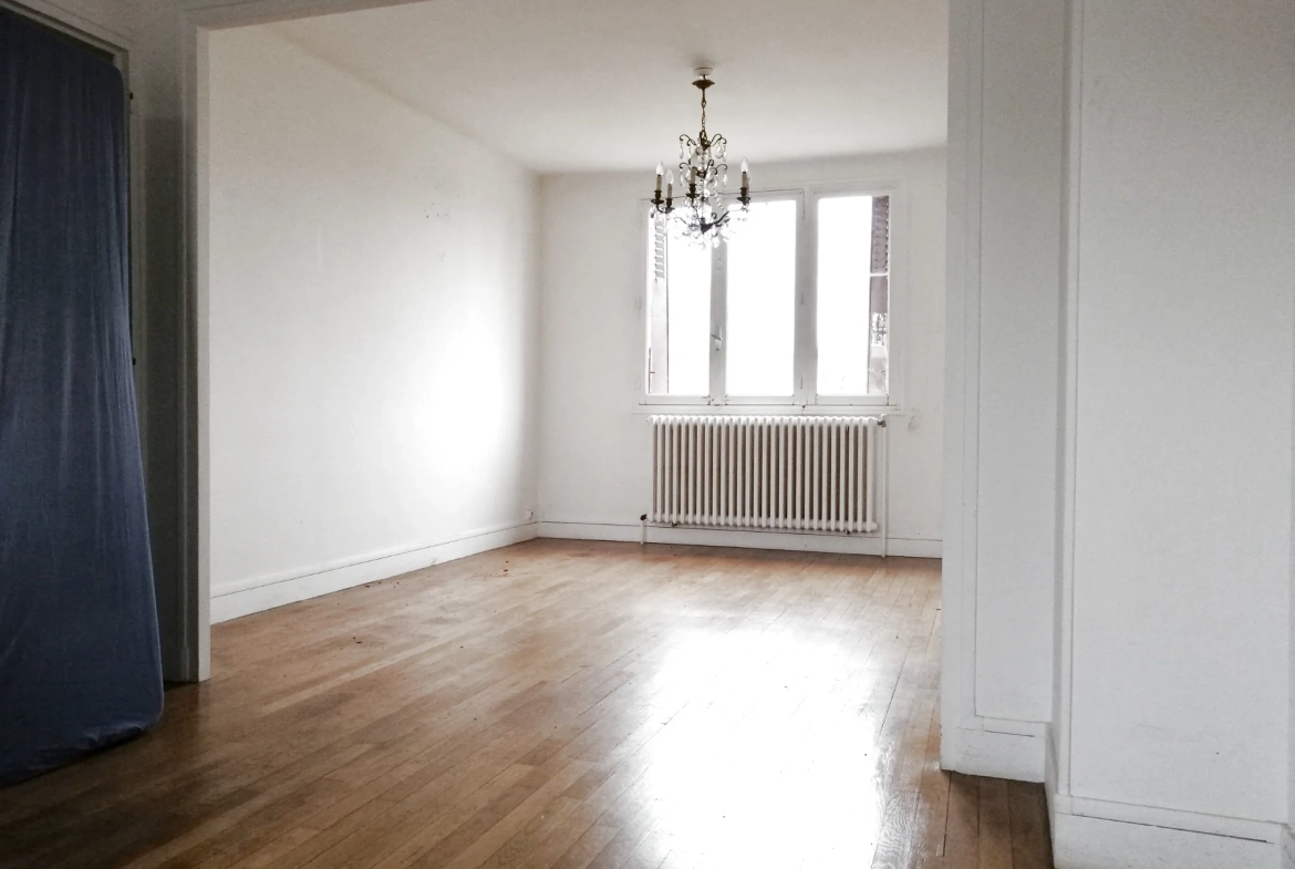 Pavillon indépendant à Vauzelles avec grand jardin, 2 chambres et sous-sol aménagé 