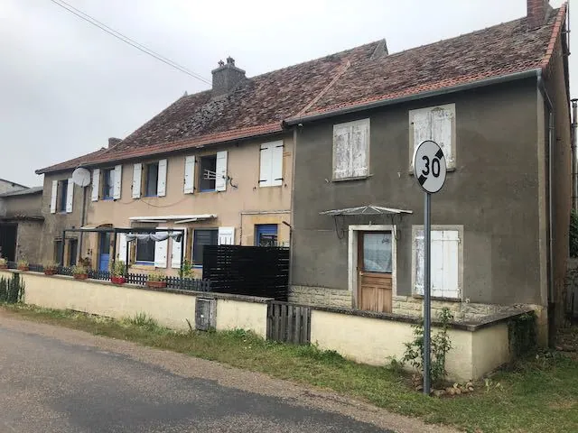 Maison de village à Vauban de 150 m² avec jardin et garage 