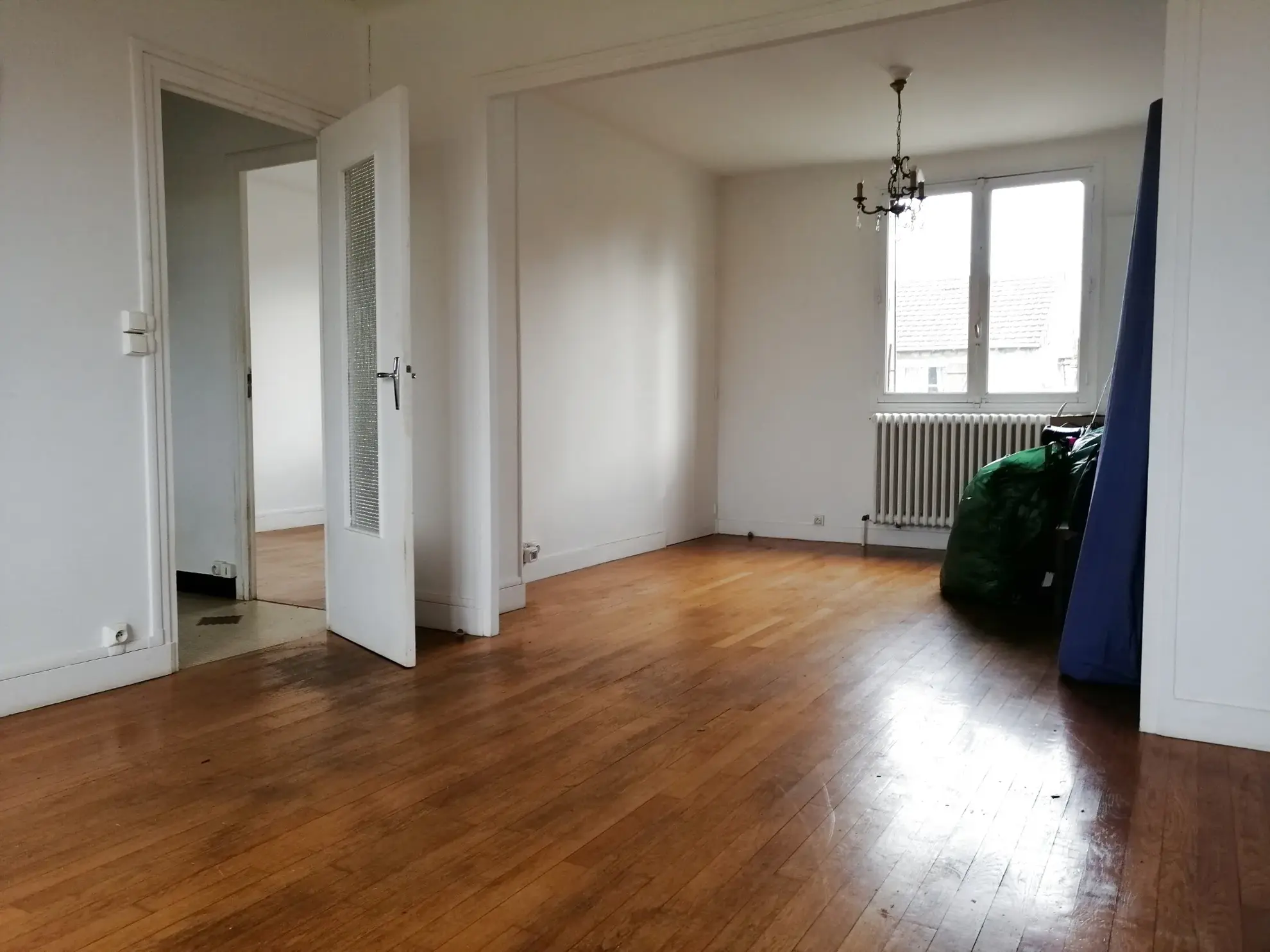 Pavillon indépendant à Vauzelles avec grand jardin, 2 chambres et sous-sol aménagé 