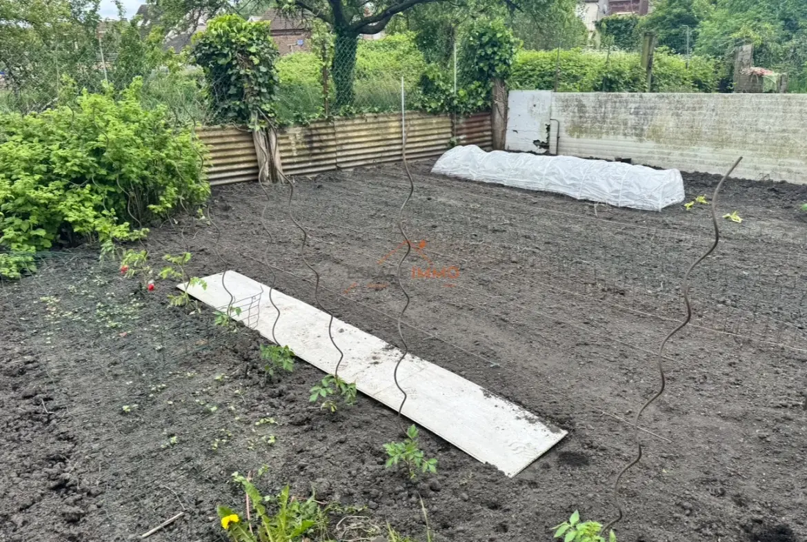 Maison rénovée à Haveluy avec jardin, 2 chambres, idéale pour premier achat ou investissement - Classe énergie E 