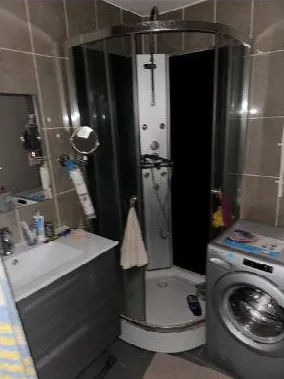 Maison T3 à Chevrières de 99m² en vente aux enchères à 30 000 euros 