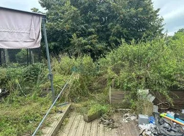 Maison T3 à Chevrières de 99m² en vente aux enchères à 30 000 euros 
