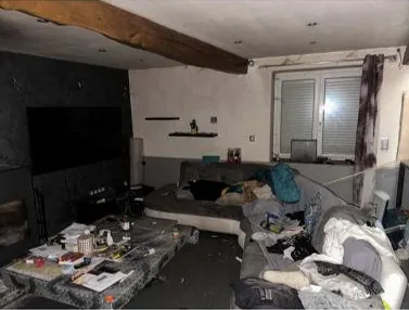 Maison T3 à Chevrières de 99m² en vente aux enchères à 30 000 euros 