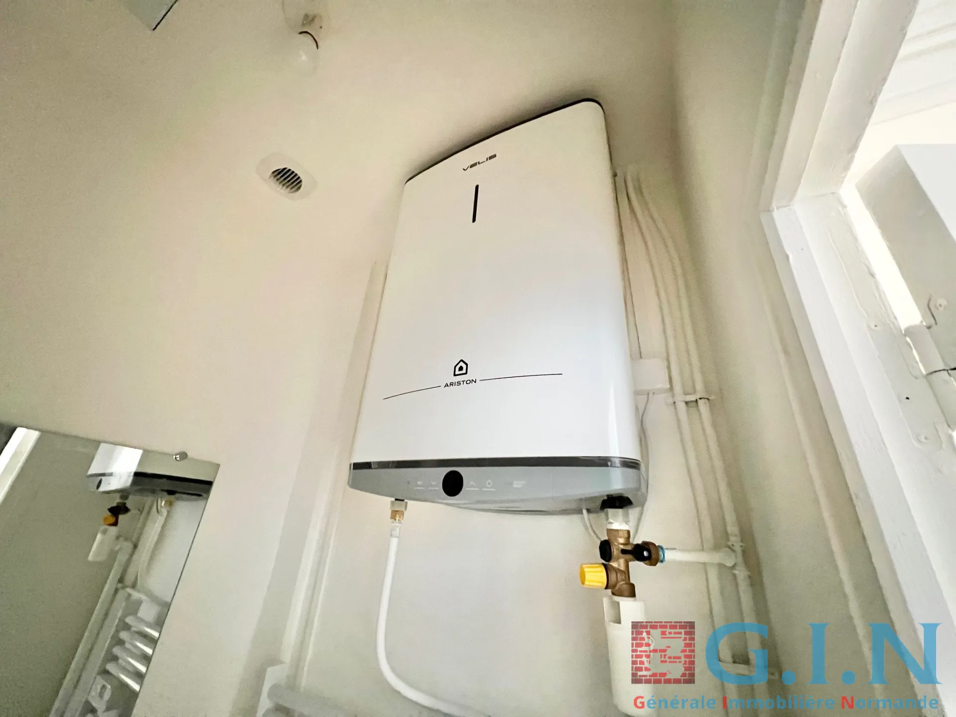 Appartement T2 rénové à Rouen proche place de la Pucelle - 45m² 