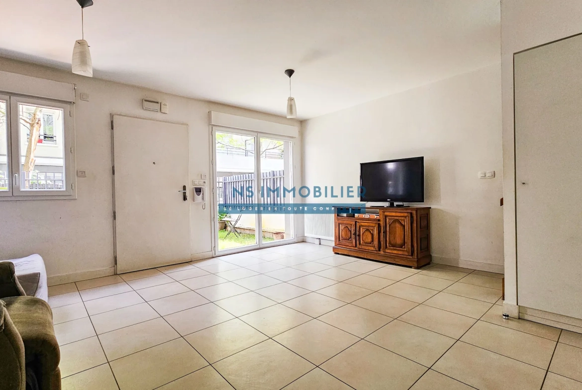 Belle maison 3 pièces avec jardin et parking proche de la gare à Sartrouville 