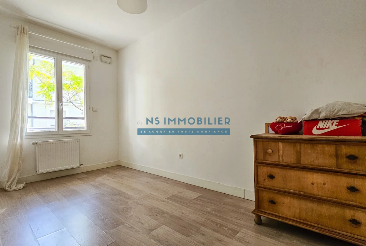Belle maison 3 pièces avec jardin et parking proche de la gare à Sartrouville 