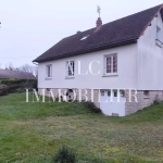 Maison spacieuse de 127m² à Courtomer avec sous-sol et terrain de 1000 m²
