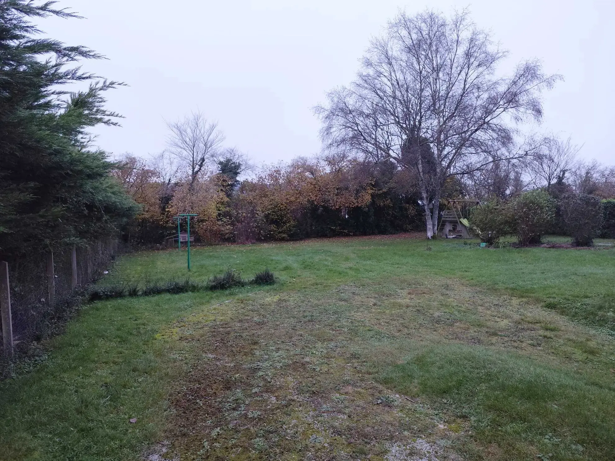 Maison spacieuse de 127m² à Courtomer avec sous-sol et terrain de 1000 m² 