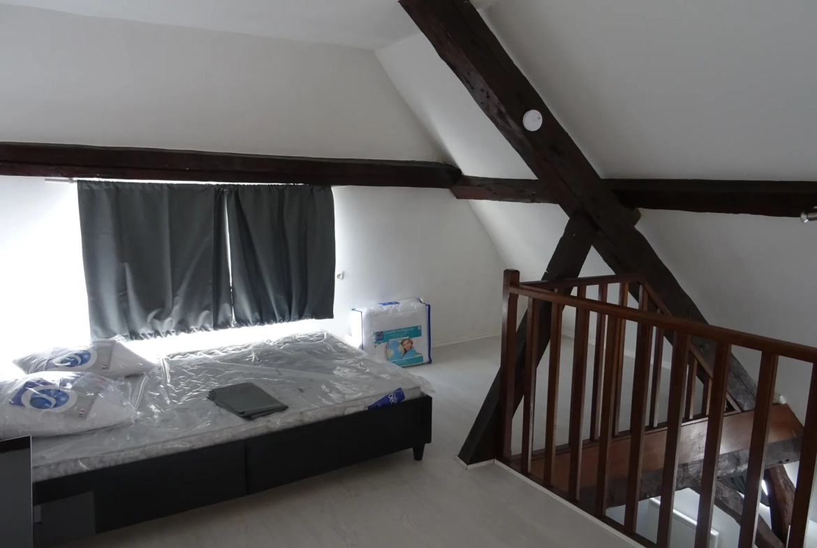 Appartement T2 lumineux de 50 m² à vendre à Arras, idéal pour achat résidentiel ou investissement 