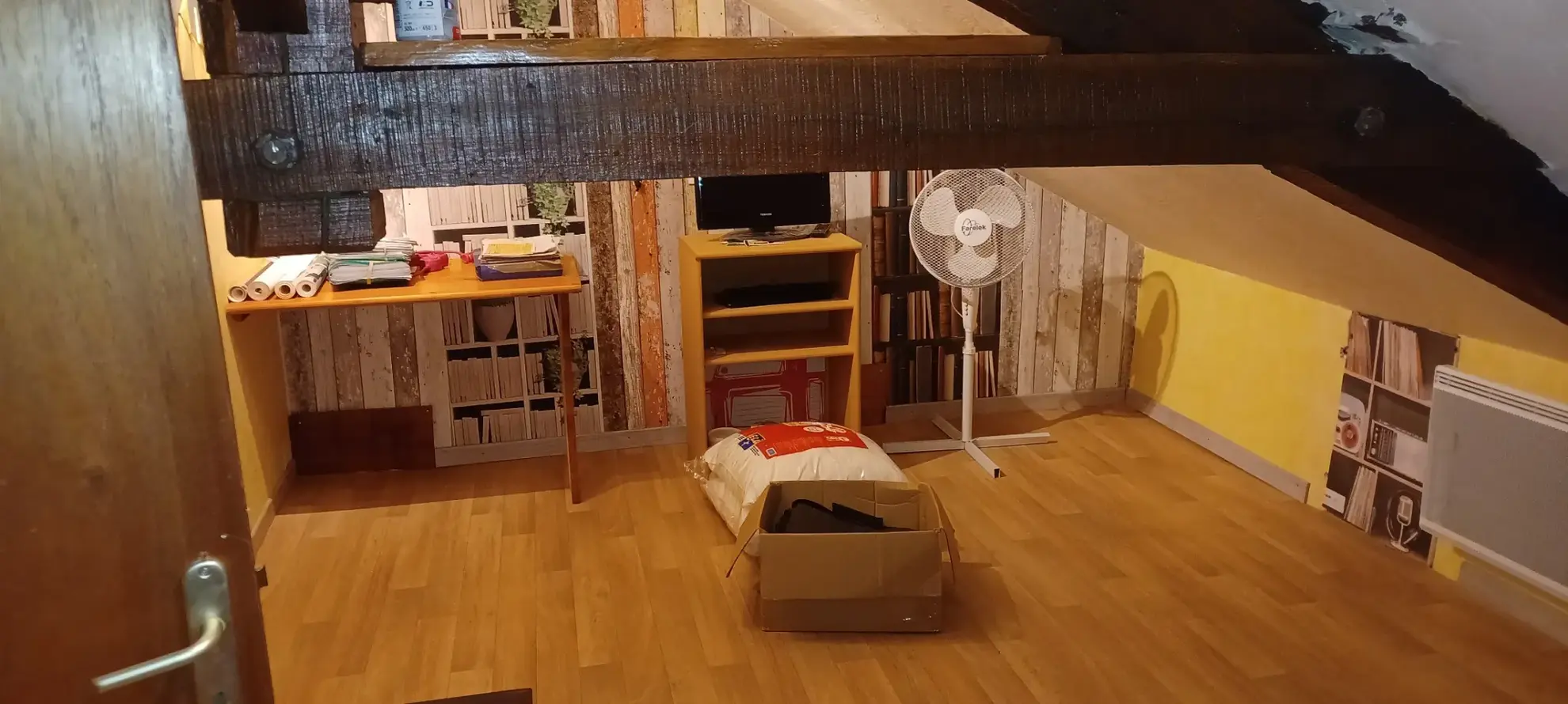 Maison à Grolejac de 65 m² avec terrain et hangar, proche commodités 
