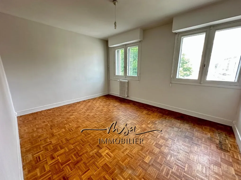 Appartement F4 à Rouen Hyper-Centre avec Balcon – Idéal Investissement ou Résidence 