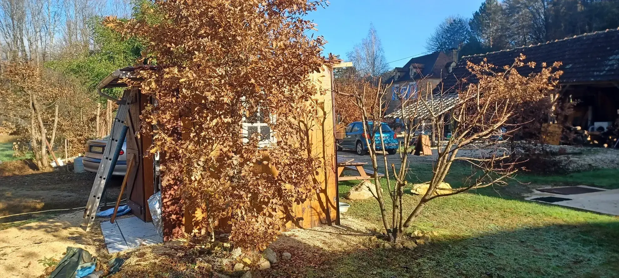 Maison à Grolejac de 65 m² avec terrain et hangar, proche commodités 