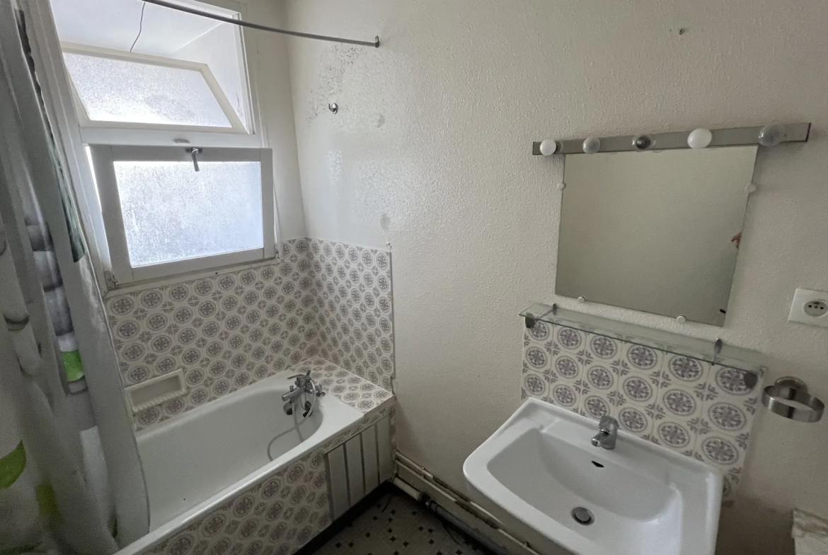 Appartement lumineux de 74 m² avec 3 chambres à Alençon 