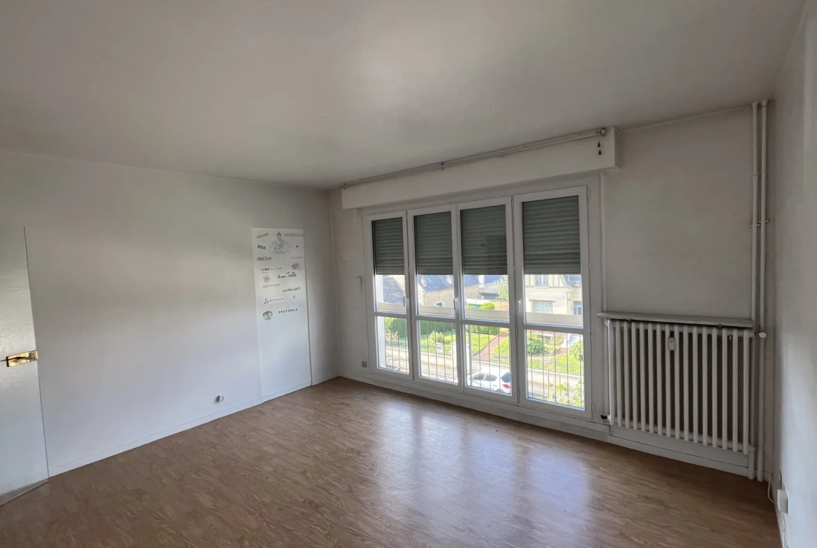 Appartement lumineux de 74 m² avec 3 chambres à Alençon 
