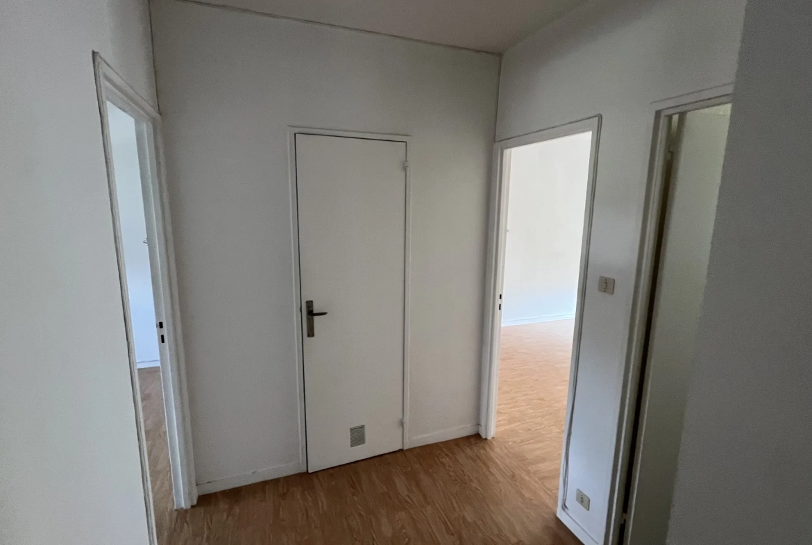 Appartement lumineux de 74 m² avec 3 chambres à Alençon 