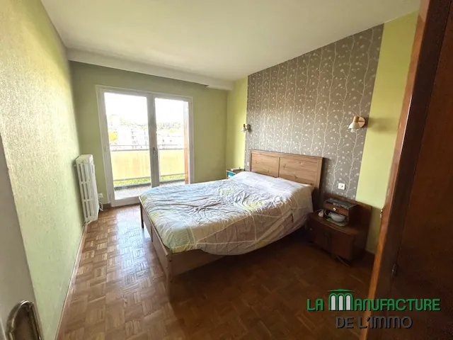 Appartement T4 lumineux avec balcon et cave à Saint-Étienne - Idéal primo-accédants 