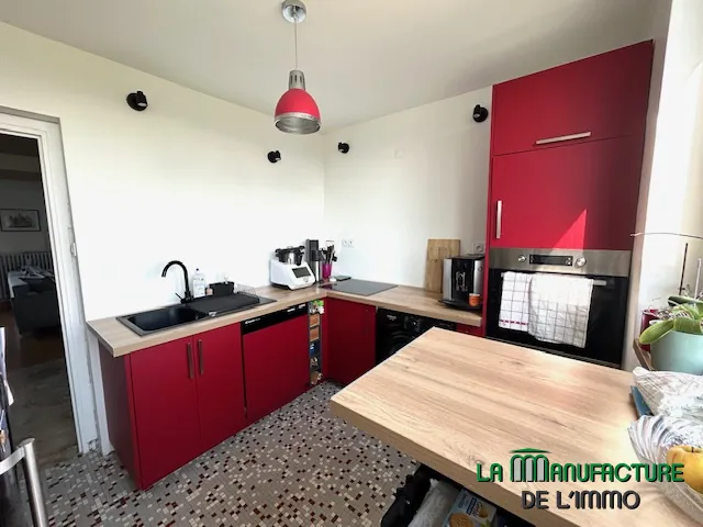 Appartement T4 lumineux avec balcon et cave à Saint-Étienne - Idéal primo-accédants 