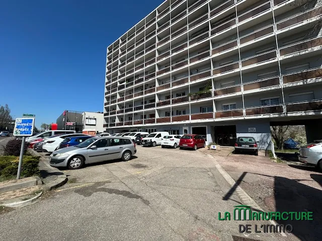 Appartement T4 lumineux avec balcon et cave à Saint-Étienne - Idéal primo-accédants 