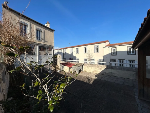 Appartement de 54 m² avec terrasse en centre-ville de Clermont-Ferrand