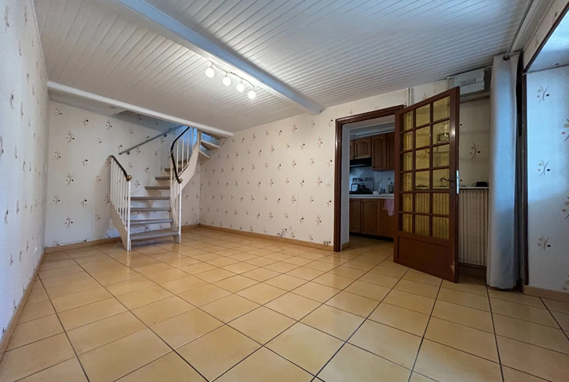 Appartement T3 avec terrasse et garage à vendre à Clermont-Ferrand centre-ville 