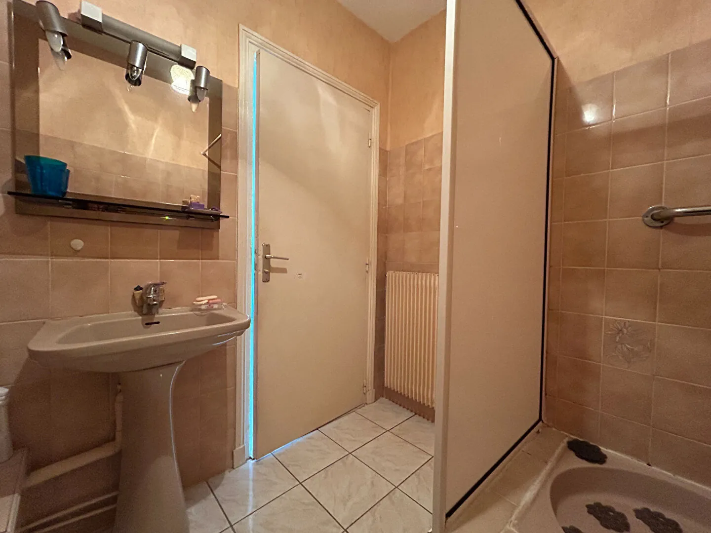 Appartement T3 avec terrasse et garage à vendre à Clermont-Ferrand centre-ville 