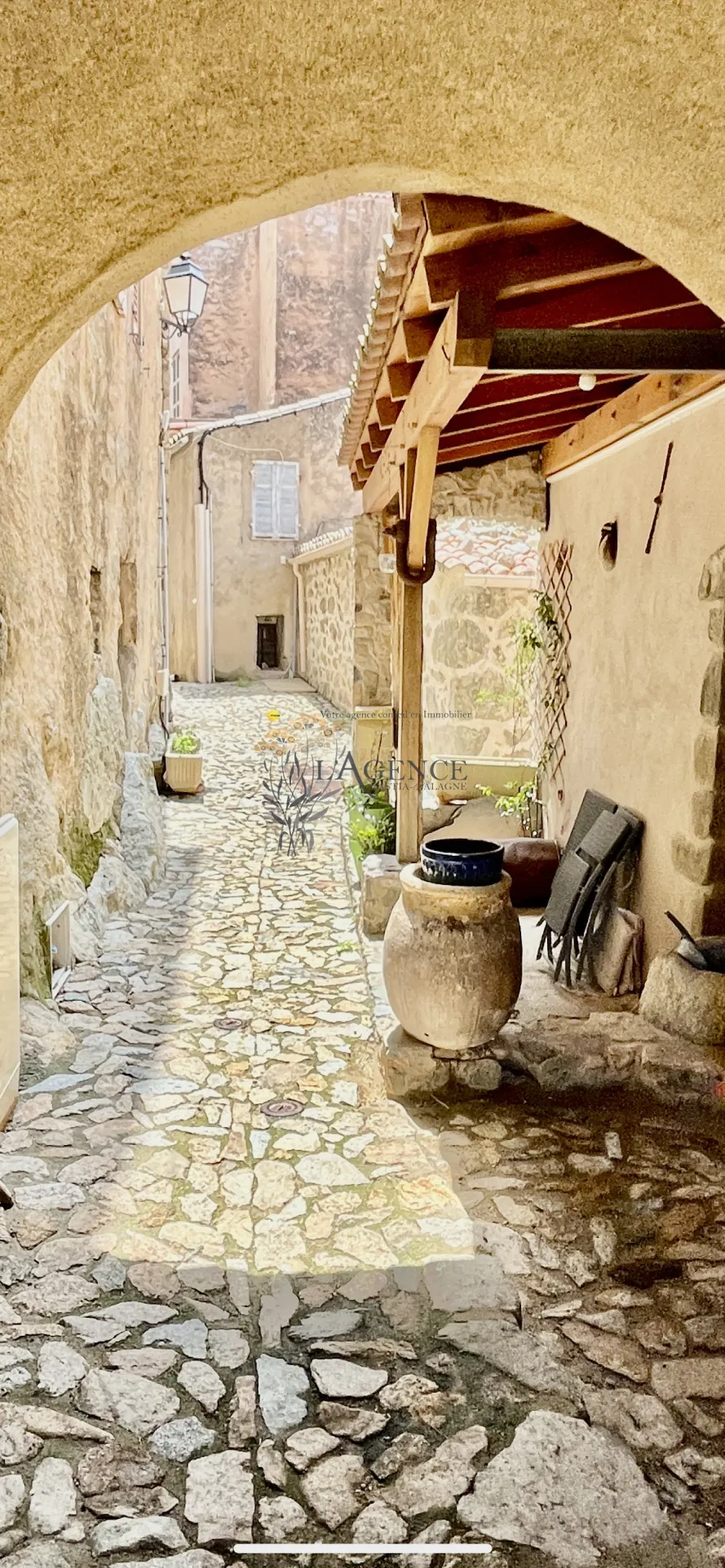 Maison de village historique à Speloncato avec vue mer et montagne 