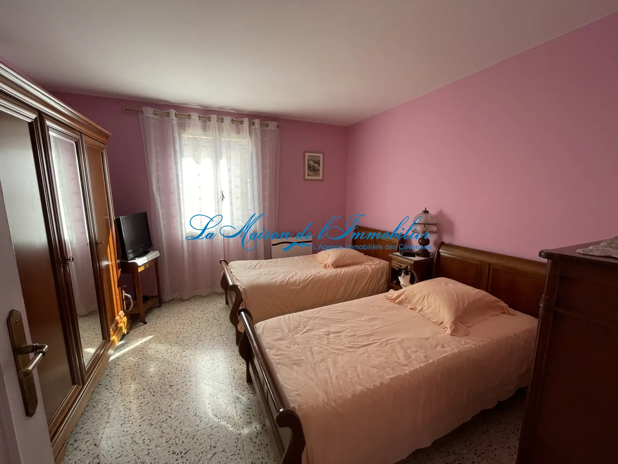 Maison plain-pied à Saint Christol les Ales - 4 pièces sur 597 m² 