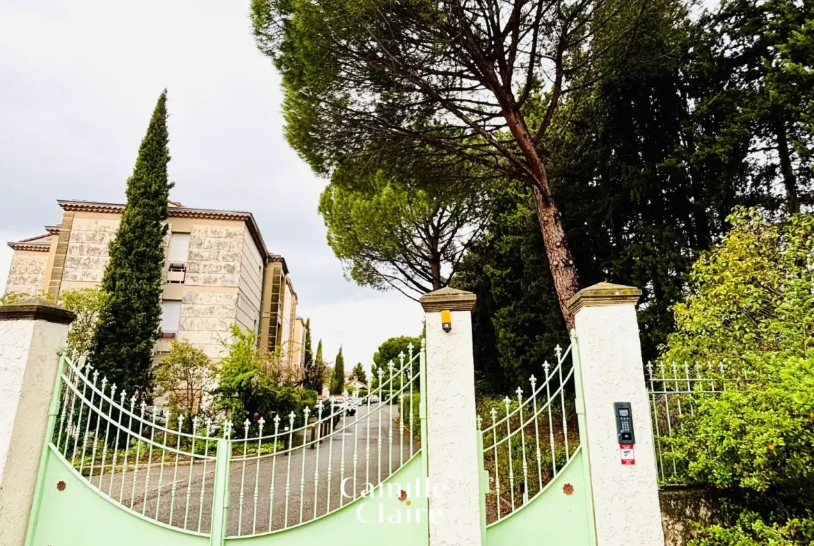 Studio à vendre avec vue dégagée dans le centre-ville d'Aix-en-Provence 
