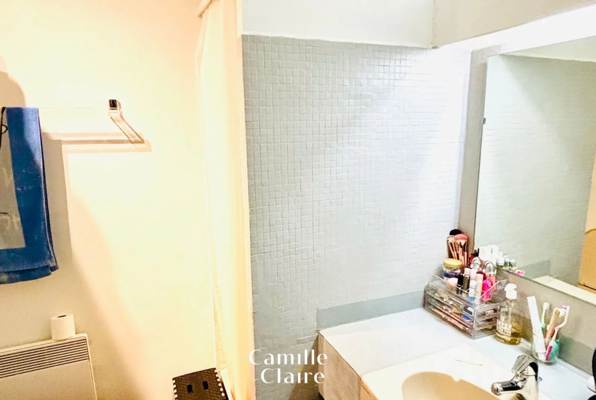 Studio à vendre avec vue dégagée dans le centre-ville d'Aix-en-Provence 