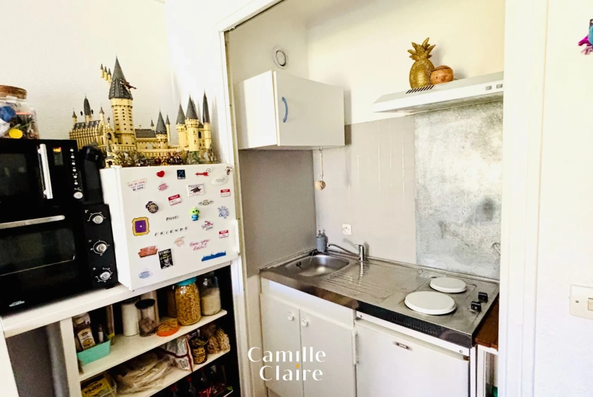 Studio à vendre avec vue dégagée dans le centre-ville d'Aix-en-Provence 