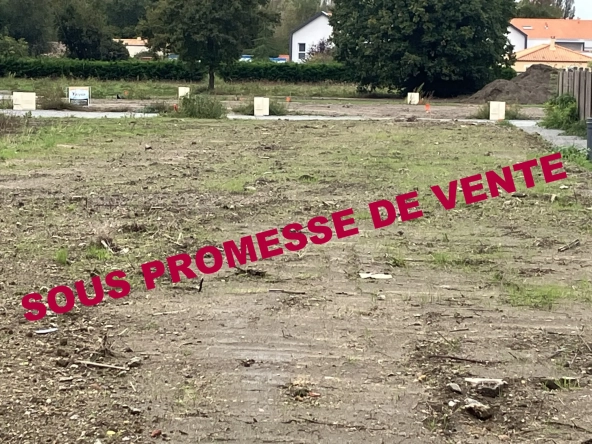 Terrain constructible de 447 m² à Chaumes en Retz - Rare sur le marché