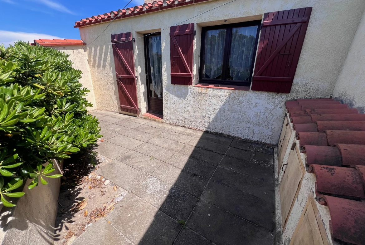 Charmante maison 3 pièces avec mezzanine et jardin au Barcarès en vente 