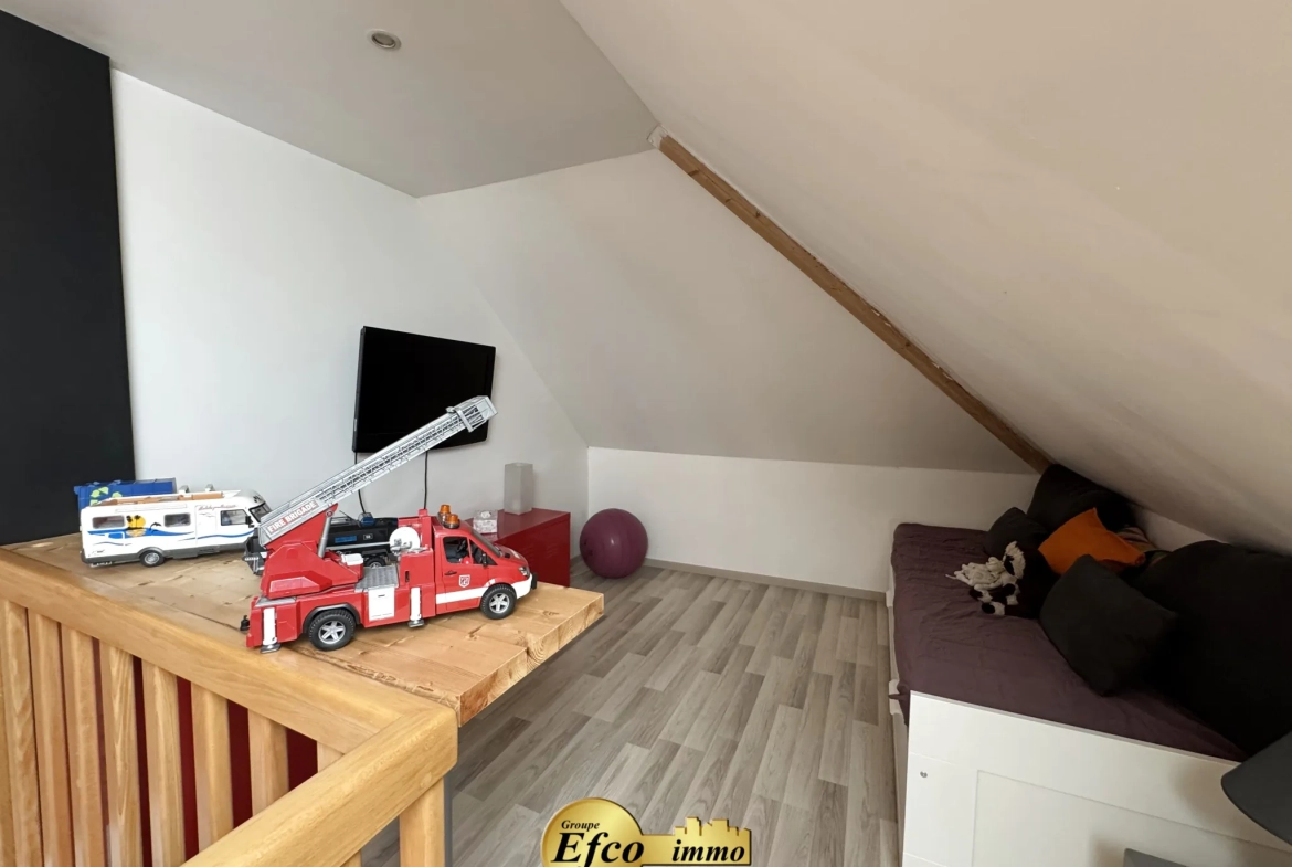 Triplex avec jardin, piscine, garage à Michelbach le Haut, 86m² 