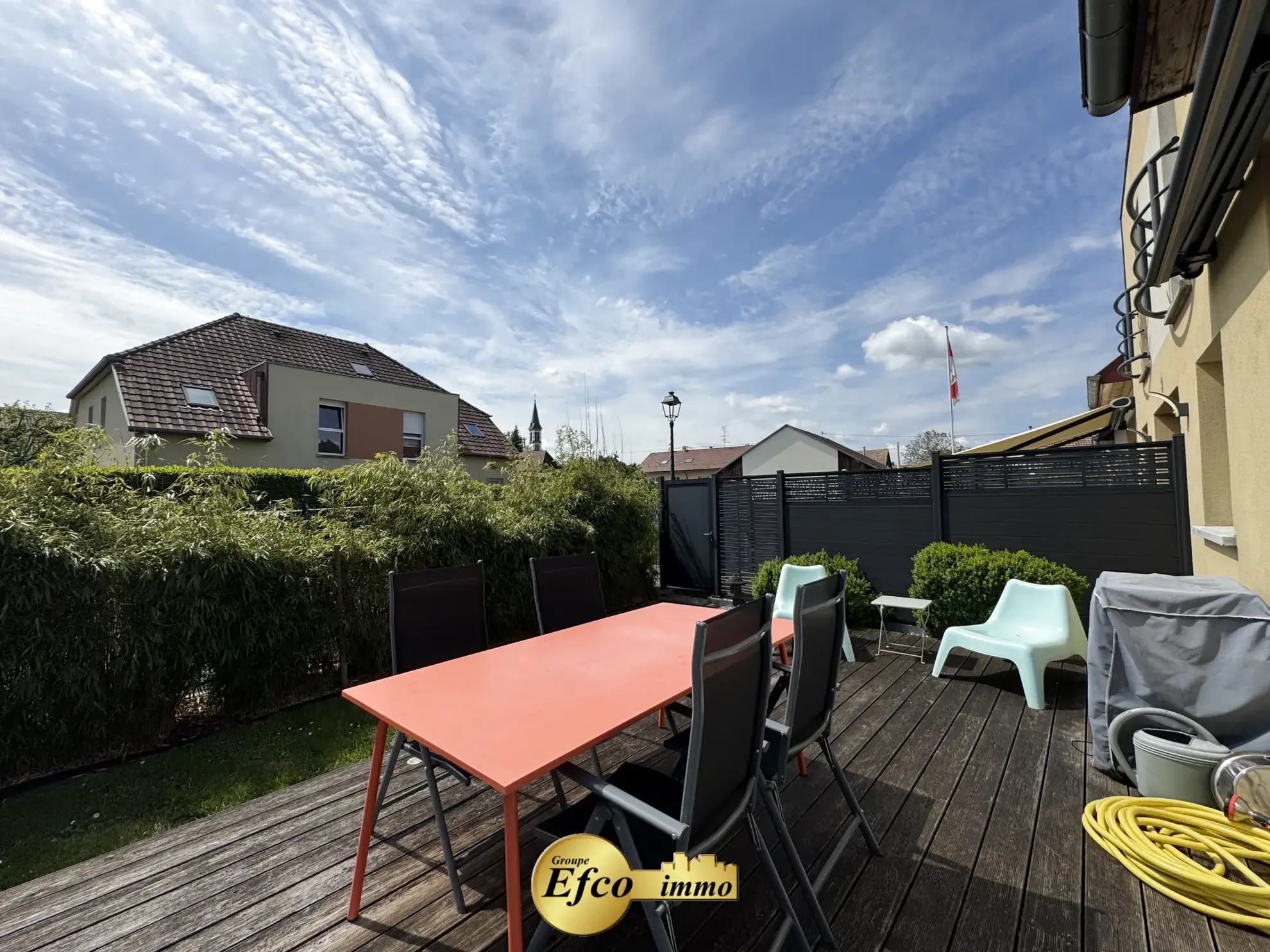 Triplex avec jardin, piscine, garage à Michelbach le Haut, 86m² 