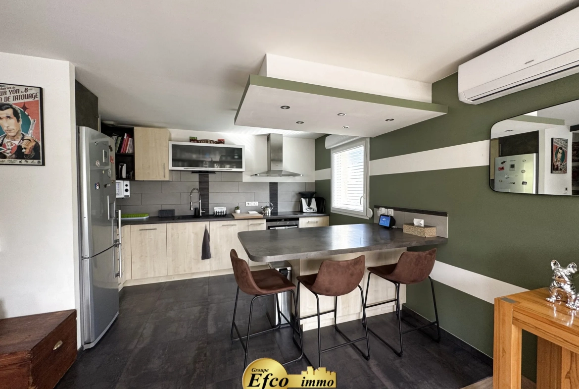 Triplex avec jardin, piscine, garage à Michelbach le Haut, 86m² 