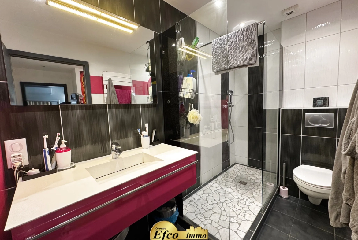 Triplex avec jardin, piscine, garage à Michelbach le Haut, 86m² 