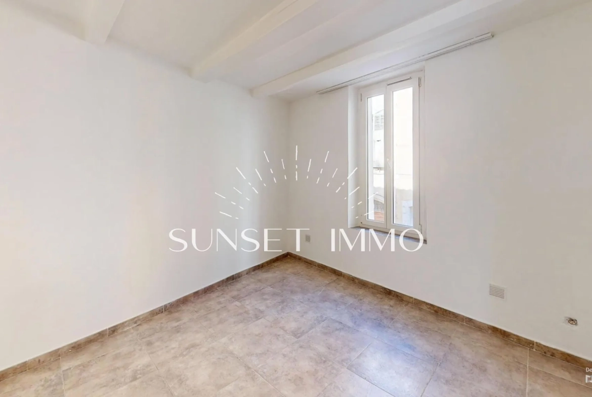 Immeuble à vendre à Marignane - Investissement locatif en centre-ville 
