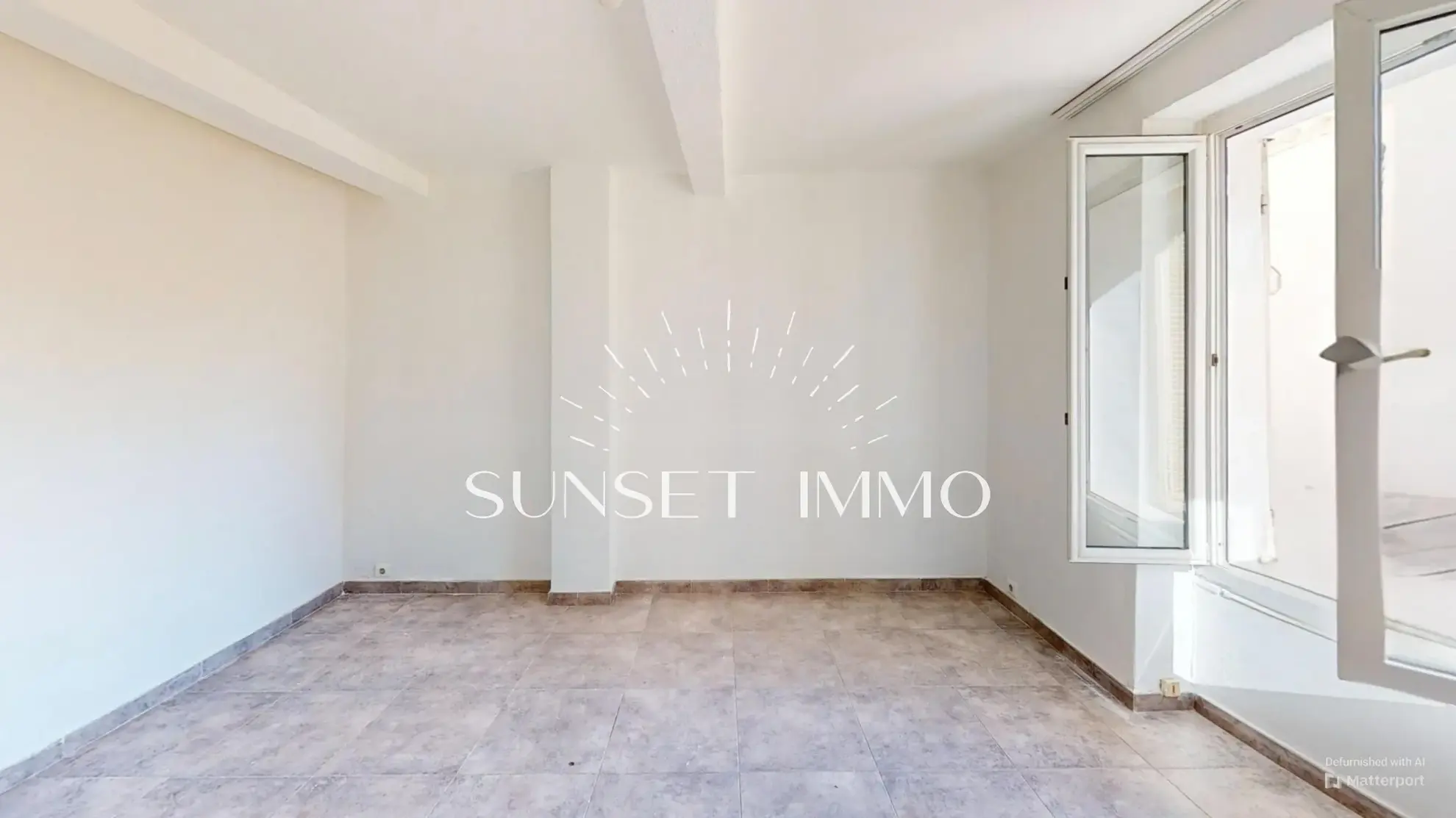 Immeuble à vendre à Marignane - Investissement locatif en centre-ville 