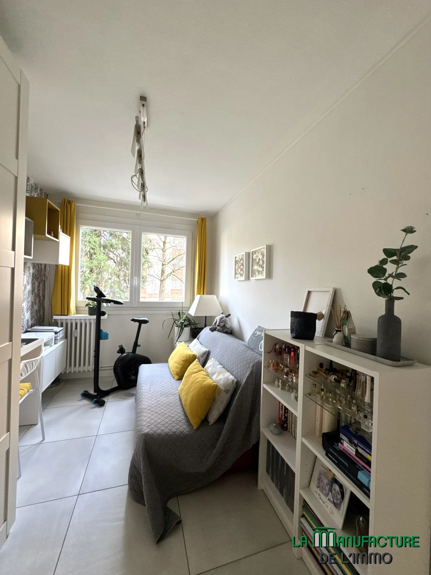Appartement F4 avec balcon et parking à Saint-Étienne Fauriel, idéal premier achat 