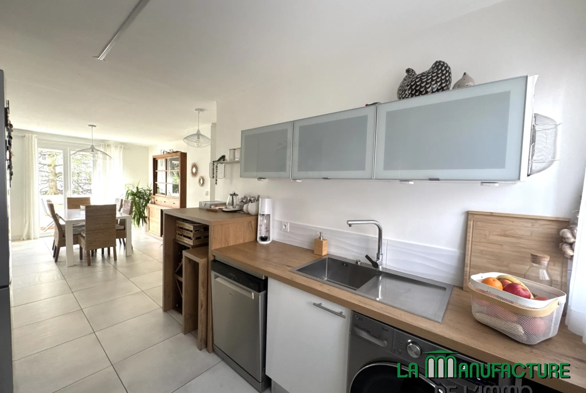 Appartement F4 avec balcon et parking à Saint-Étienne Fauriel, idéal premier achat 
