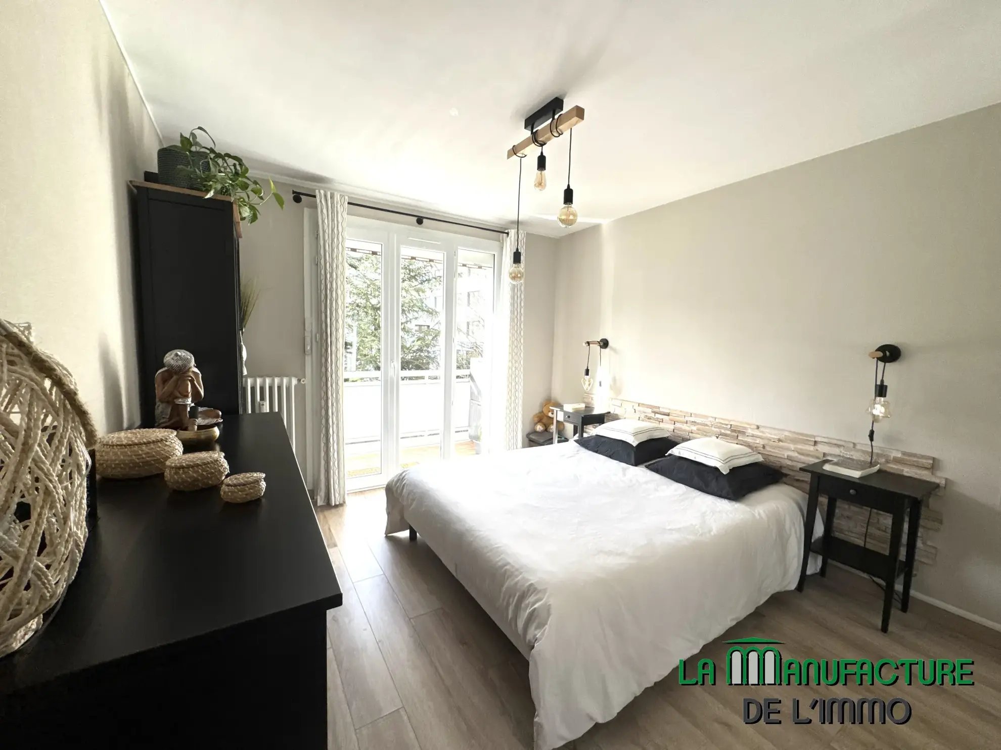 Appartement F4 avec balcon et parking à Saint-Étienne Fauriel, idéal premier achat 