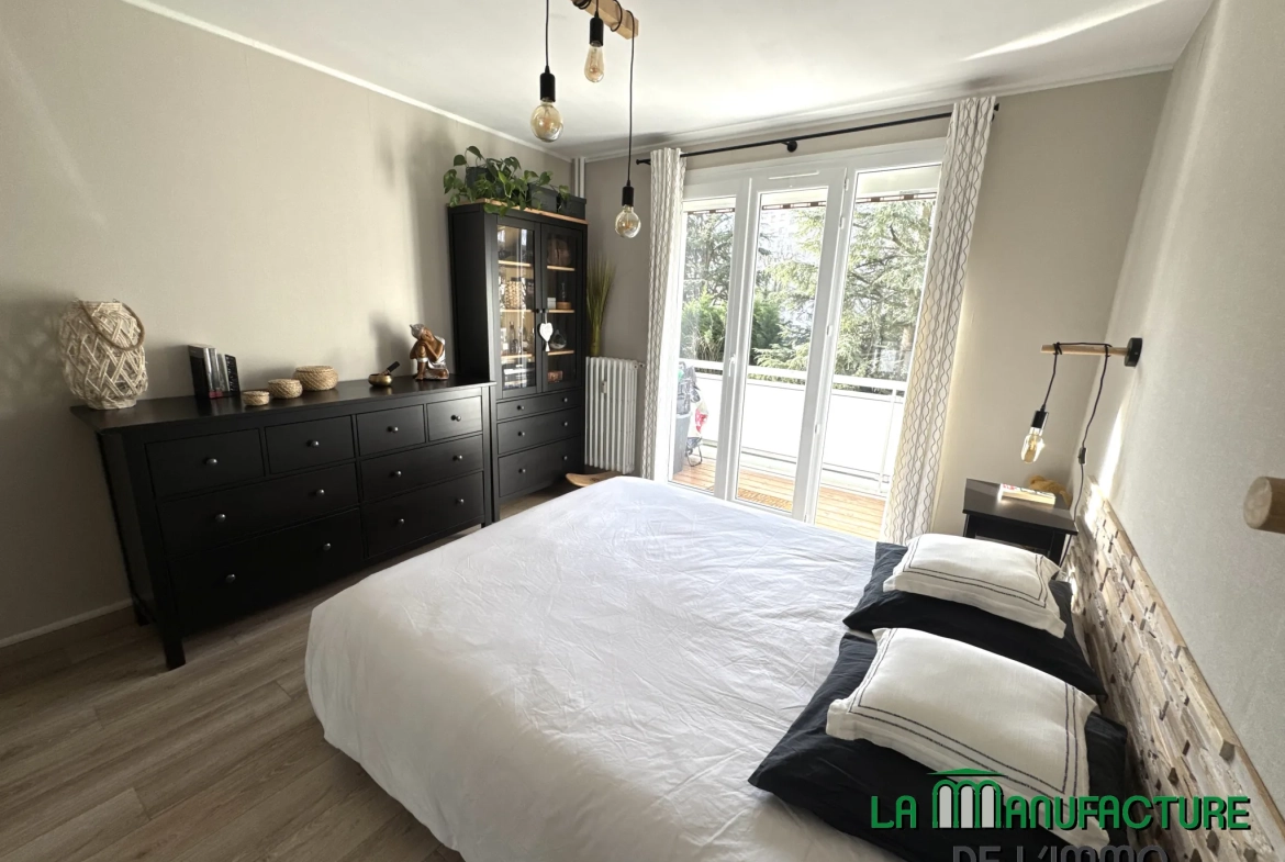 Appartement F4 avec balcon et parking à Saint-Étienne Fauriel, idéal premier achat 