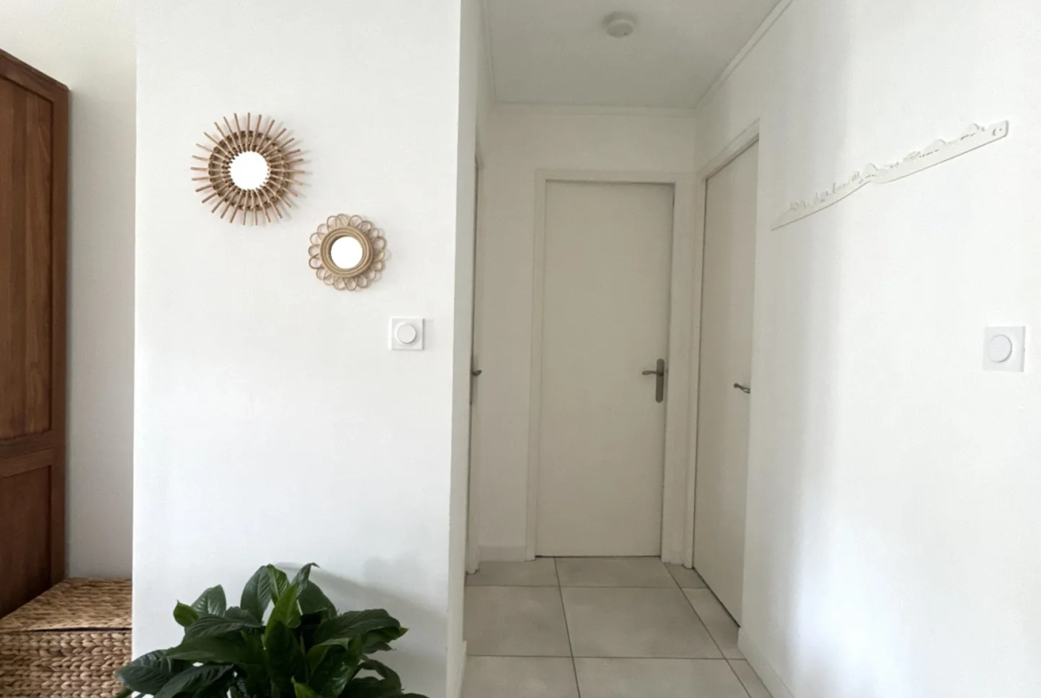 Appartement F4 avec balcon et parking à Saint-Étienne Fauriel, idéal premier achat 