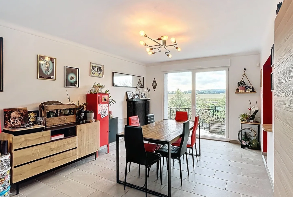 Maison individuelle à Courcelles sur Nied avec 4 chambres, garage et jardin plein sud 
