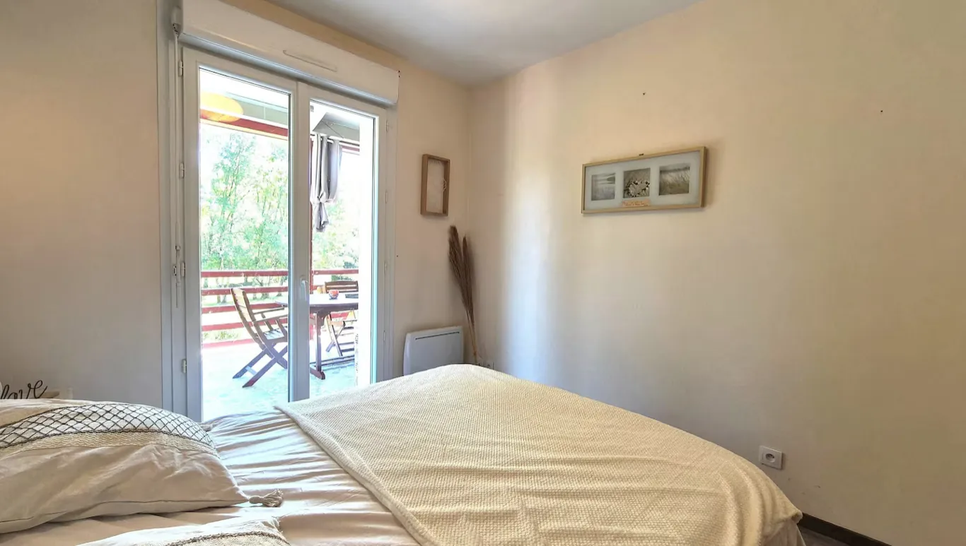 Vente maison 4 chambres avec piscine et garage à Bergerac 