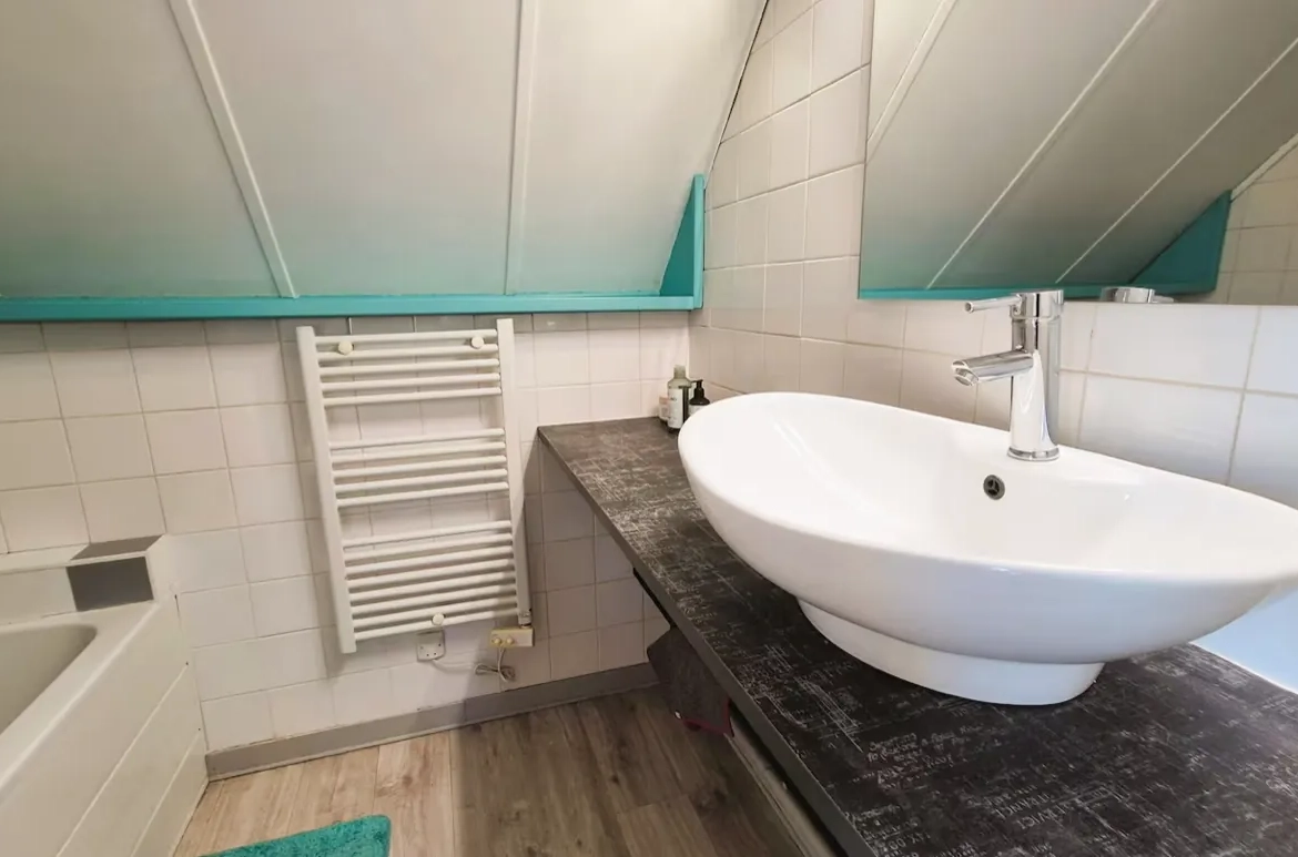 Vente maison 4 chambres avec piscine et garage à Bergerac 
